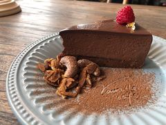 覆盆子巧克力蛋糕-Vanillacafe香草咖啡(银海大世界店)