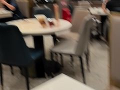 -香港新发烧腊茶餐厅(水围店)