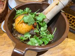 -老滇山寨•云南特色菜•地方菜•民族风情歌舞表演(金碧店)