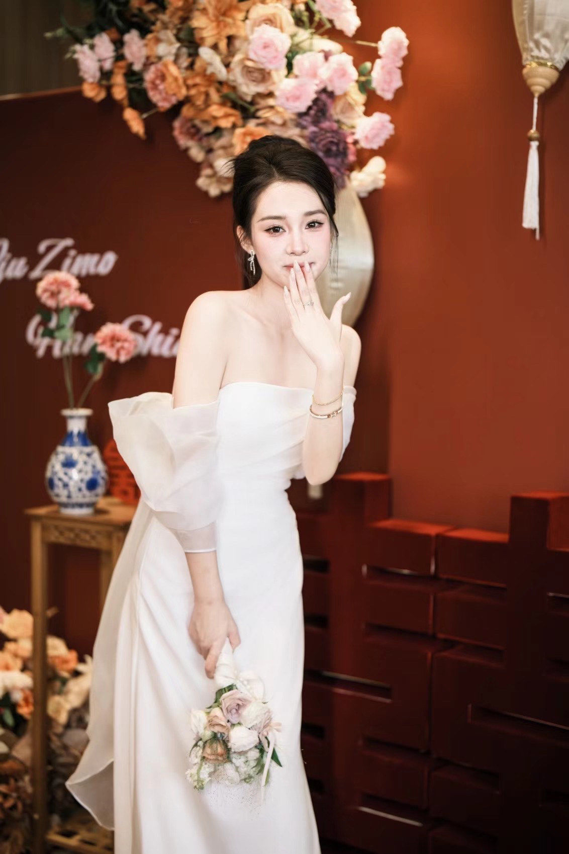 济南超级棒的化妆工作室#新娘化妆造型 #化妆 #订婚妆