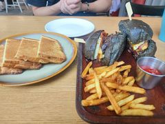 -HELLO 27 意面·沙拉·帕尼尼