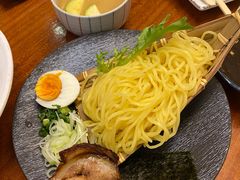 -由紀日本料理·炭火燒肉