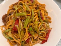 -汗腾格里·风味餐厅(新疆驻京办店)