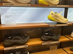 -lululemon(万象城店)