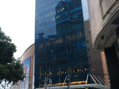 -上海龙之梦万丽酒店