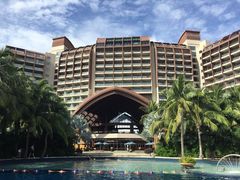 -三亚湾海居铂尔曼度假酒店