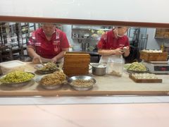 师傅正在煮饺子-东方饺子王(和平里店)