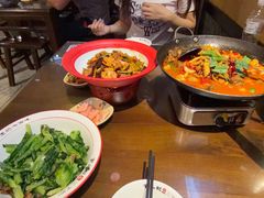 -富正毅三下锅·湘西韵味(天门山索道店)