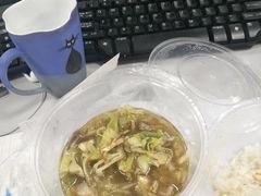-老头盖浇饭(南京新街口明瓦廊宏光酒店店)