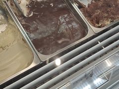 -VENCHI 闻绮(上海佛罗伦萨小镇店)