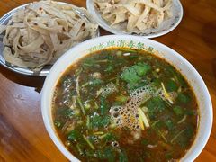-龙鳞路第一家牛肉汤