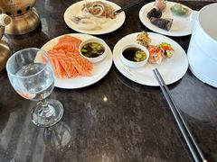 -川骄海鲜自助(王府井奥莱UP TOWN店原世界之花店)
