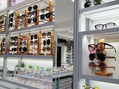 -潘多拉眼镜·蔡司依视路明月(潘家园店)