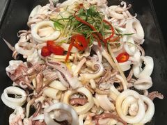 白灼新鲜鱿鱼-鹭江潮餐厅•福建菜(鹭江佲家酒店)