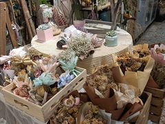 -Libra Flora花店(骆岗中央公园店)
