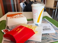 -麦当劳(乳山路店)