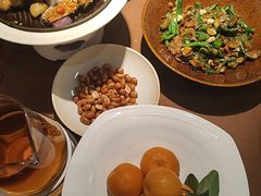 -荷栖小院·品质江西菜(红谷滩店)