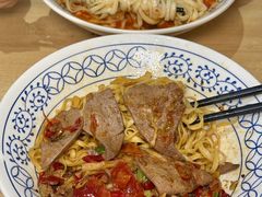 -李与白包子铺(桐梓林店)