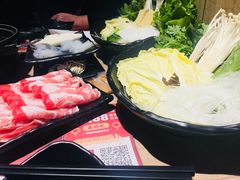 -呷哺呷哺(新世界百货望京店)
