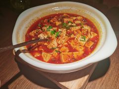 -肆海小川菜酒馆Wine Bistro (青年路店)