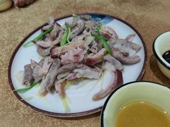 -正宗鸡饭粤香酒家(朱村店)