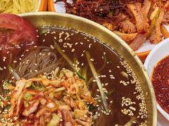 -三姐妹冷面馆(保卫路店)