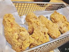 -肥肥虾庄·金牌油焖大虾(杨园滨江时代walk店)