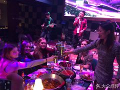 -龙咏记四季家福烤鸭中餐厅(滨湖店)