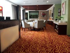 -东北大厦酒店(沈阳北站青年大街店)