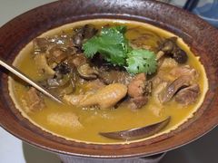 小鸡炖榛蘑-止观小馆·辽河口渔家菜(王府井店)
