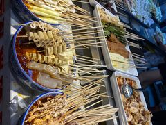 -八一路好吃街(雨田商务大厦店)