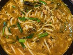 -香巴拉云南餐厅(华莱坞店)