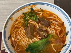 -康师傅私房牛肉面(马泉营奥莱店)
