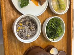 -雪梅月子中心(华侨城店)