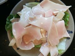 -茅草房·河畔园林火锅