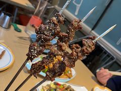 -街角等你.大连海鲜烧烤.经典铁板海鲜串(西安路店)