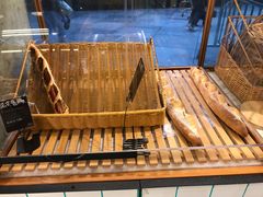 -Dough&Joe团憩(瑞虹天地月亮湾店)