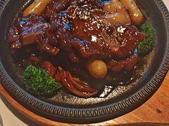 -八府香鸭·啫啫煲(华山路店)