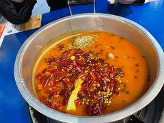 -马路边边麻辣烫联盟路店