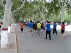 -解放人民公园