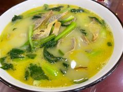 -魏四小鱼锅贴王