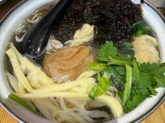 -柴爿巷·香酥鸡&馄饨(复兴中路店)