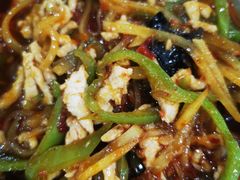 鱼香肉丝-满口香饭店