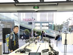 -DJI大疆(深圳华强北曼哈授权体验店)