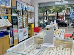 -沪睛眼镜蔡司官方授权店(金桥佳林路店)
