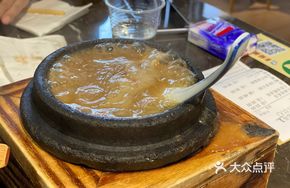 Oyster Sea Cucumber Stone Pot Shark Fin