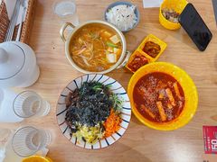 -Woolee韩食堂·韩式家庭料理