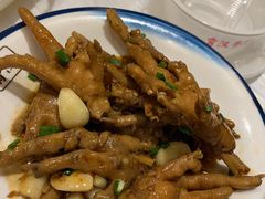 -霄汉牛三鲜湖北砂锅菜(万松园2店)