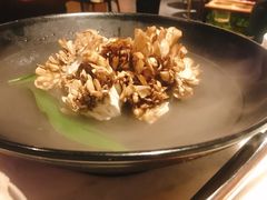 有机舞菇-煲宫猪肚鸡(晶品店)