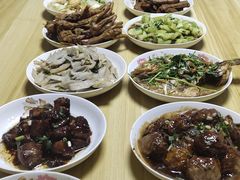 -红樱桃月嫂育婴师(徐汇总店)